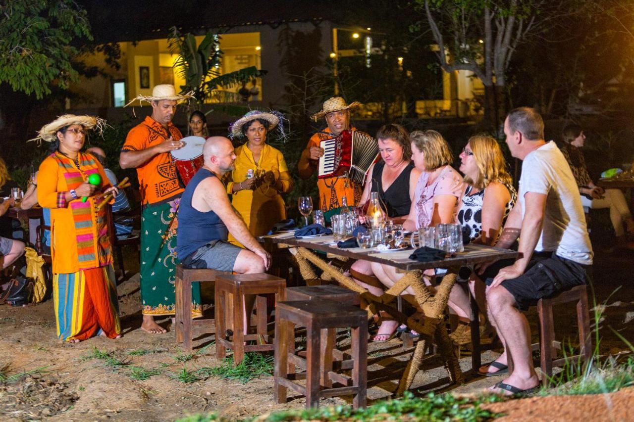 Kassapa Lions Rock Hotell Sigiriya Eksteriør bilde